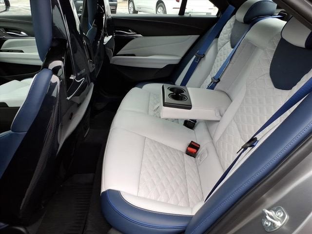 2025 Cadillac CT4-V V-Series Blackwing