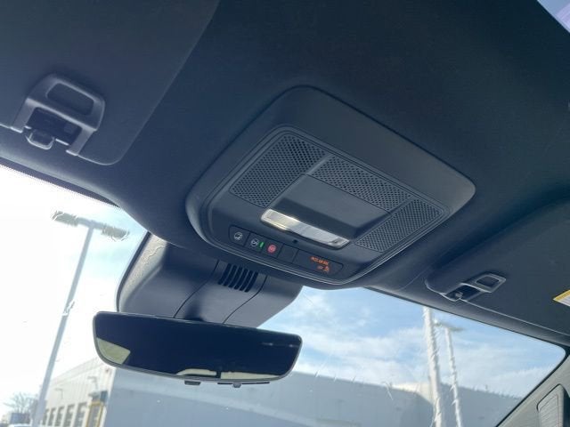 2025 Chevrolet Silverado EV RST - Max Range