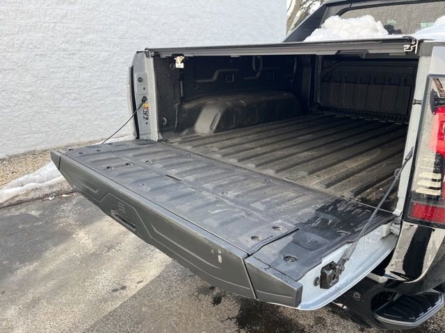 2025 Chevrolet Silverado EV RST - Max Range