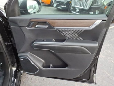 2024 GMC Acadia Denali