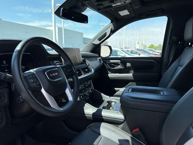 2024 GMC Yukon SLT