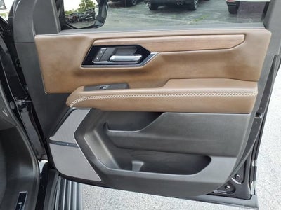 2025 GMC Yukon Denali Ultimate