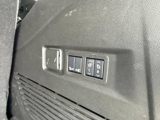 2025 GMC Yukon Denali Ultimate