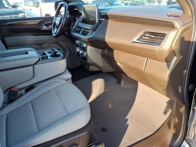 2022 GMC Yukon XL SLE