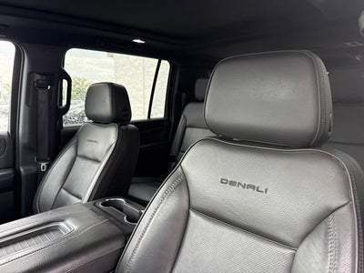 2022 GMC Yukon XL Denali