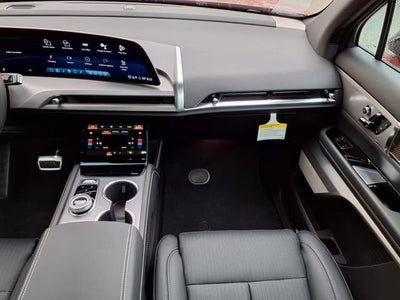 2026 Cadillac VISTIQ Luxury