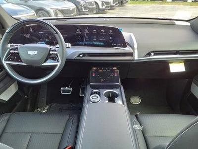 2026 Cadillac VISTIQ Luxury