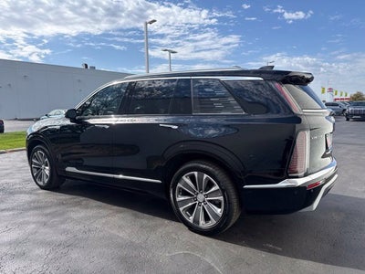 2026 Cadillac VISTIQ Luxury
