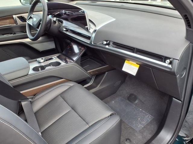 2026 Cadillac VISTIQ Luxury