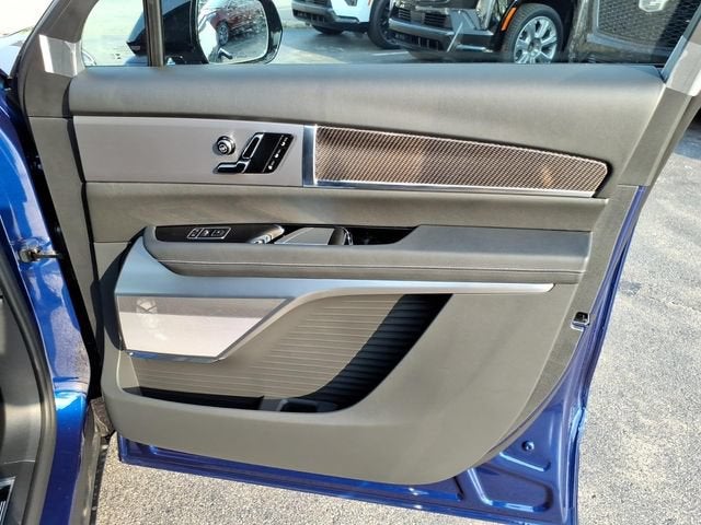 2027 Cadillac VISTIQ Sport