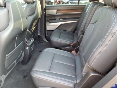 2027 Cadillac VISTIQ Sport