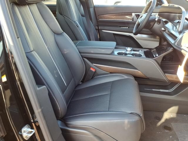 2027 Cadillac VISTIQ Sport