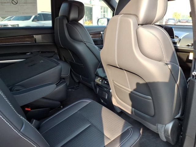 2027 Cadillac VISTIQ Sport