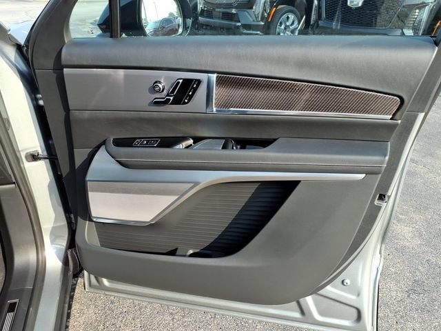 2027 Cadillac VISTIQ Sport