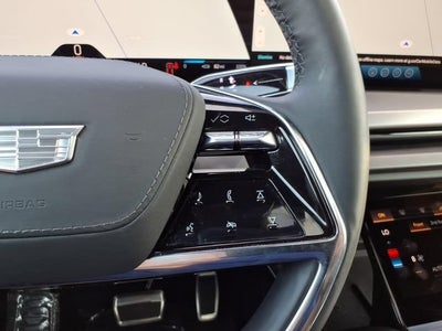 2026 Cadillac VISTIQ Platinum