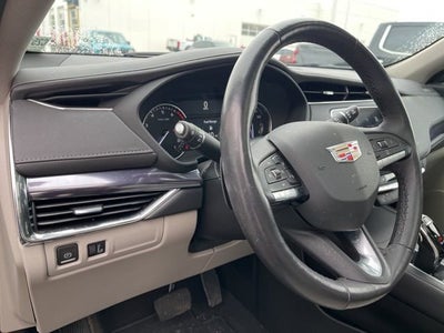 2023 Cadillac XT4 Luxury