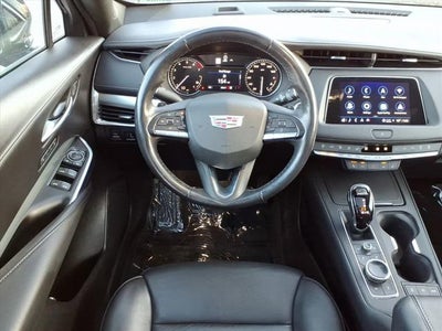 2023 Cadillac XT4 Premium Luxury