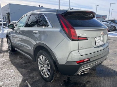 2023 Cadillac XT4 Premium Luxury