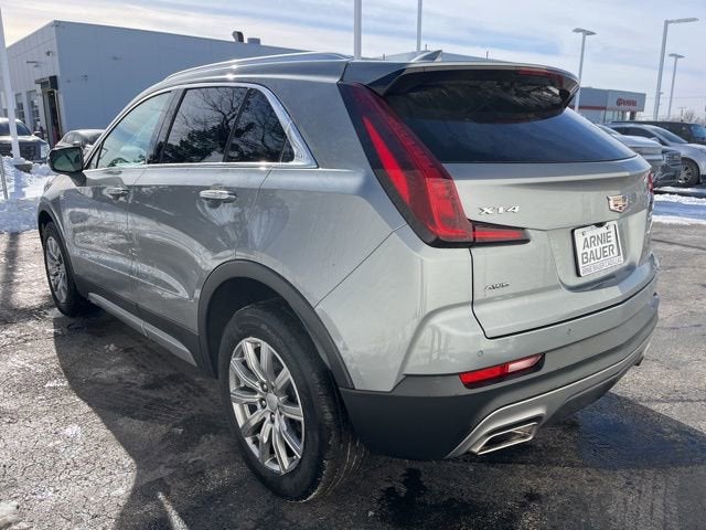 2023 Cadillac XT4 Premium Luxury