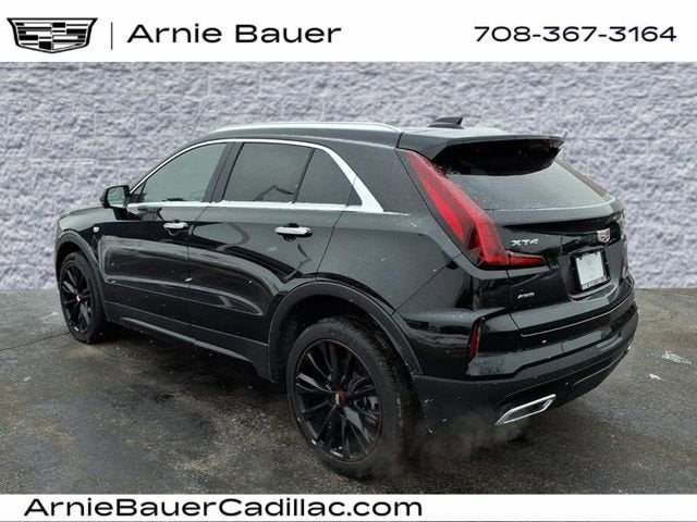 2025 Cadillac XT4 Premium Luxury