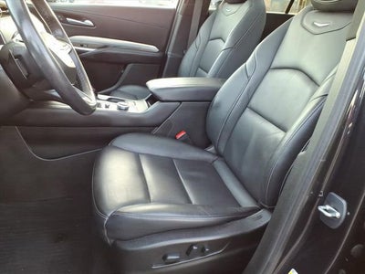 2023 Cadillac XT4 Premium Luxury
