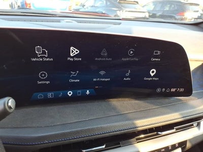 2025 Cadillac XT4 Sport