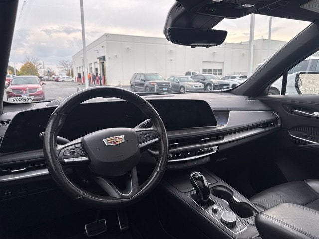 2024 Cadillac XT4 Sport