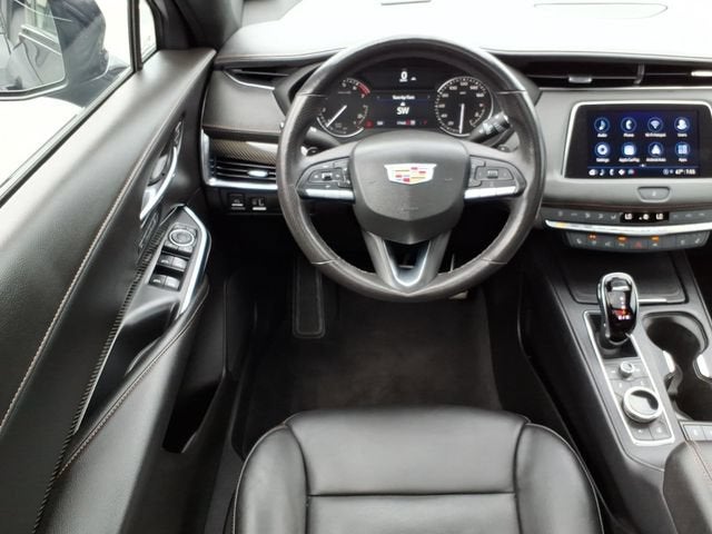 2023 Cadillac XT4 Sport