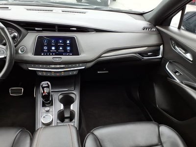 2023 Cadillac XT4 Sport