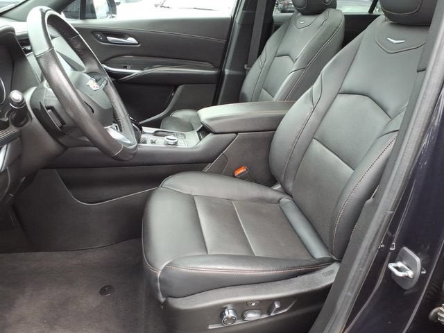 2023 Cadillac XT4 Sport