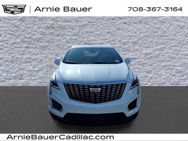 2026 Cadillac XT5 Luxury