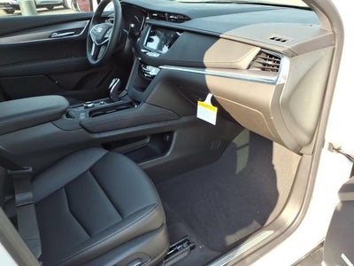 2026 Cadillac XT5 Luxury
