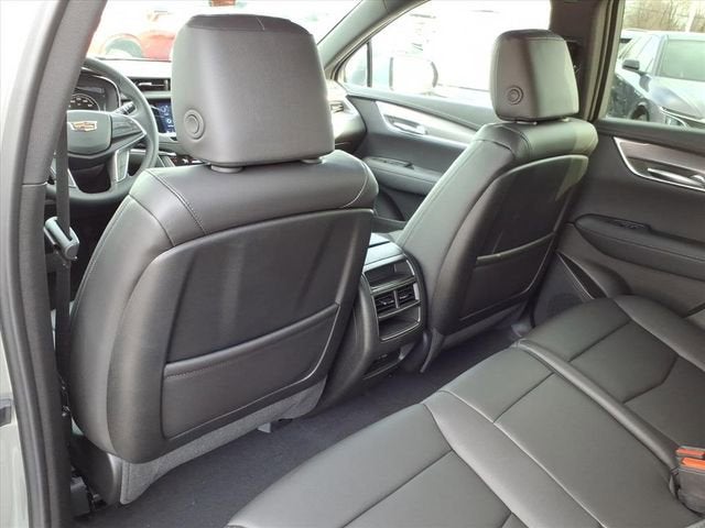 2026 Cadillac XT5 Luxury