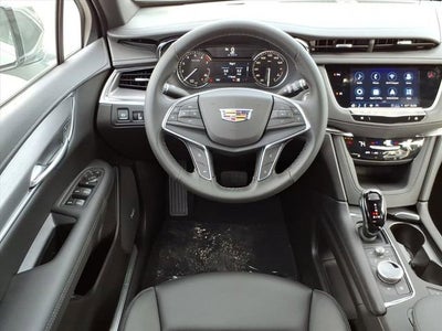 2026 Cadillac XT5 Luxury