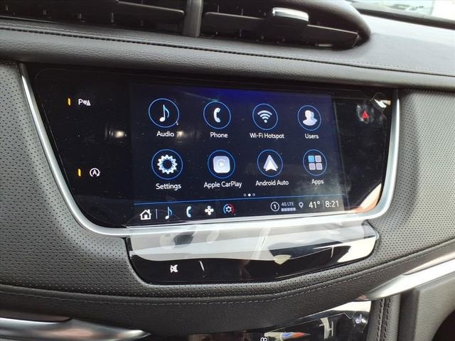 2026 Cadillac XT5 Luxury