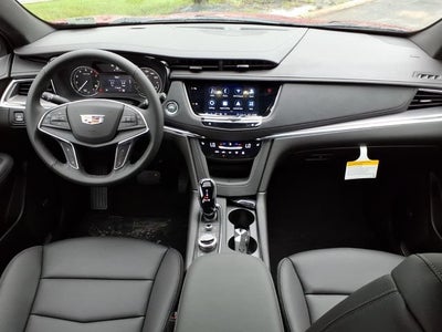 2026 Cadillac XT5 Luxury