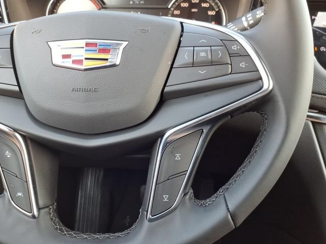 2026 Cadillac XT5 Luxury