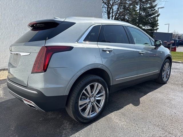 2023 Cadillac XT5 Premium Luxury