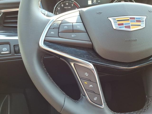 2025 Cadillac XT5 Premium Luxury