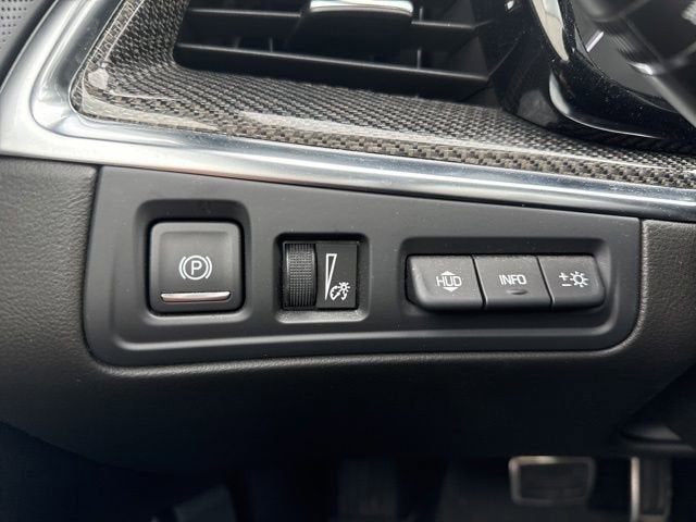 2023 Cadillac XT5 Sport