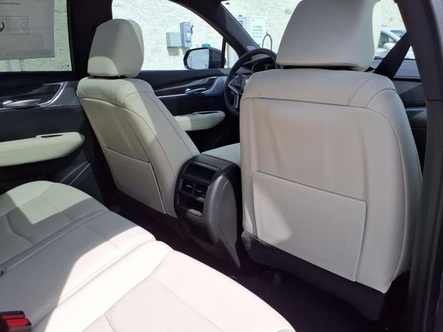 2025 Cadillac XT5 Sport