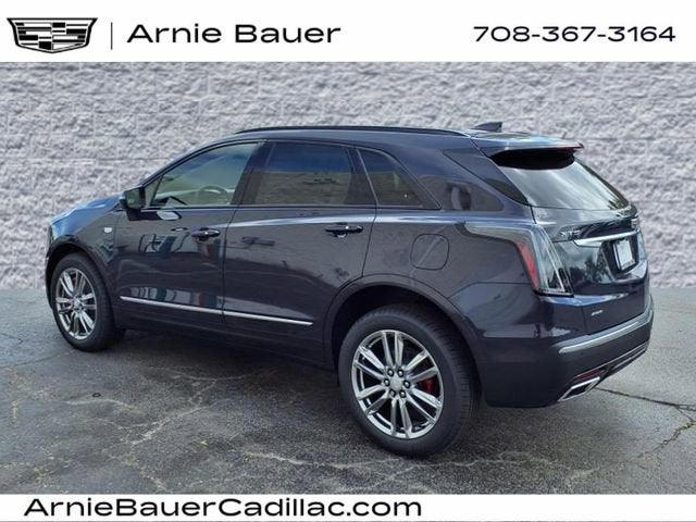 2025 Cadillac XT5 Sport