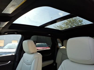 2026 Cadillac XT5 Sport