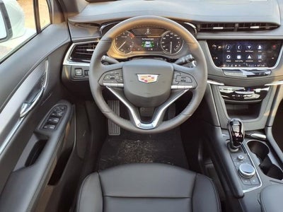 2025 Cadillac XT6 Luxury