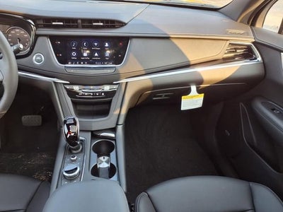 2025 Cadillac XT6 Luxury