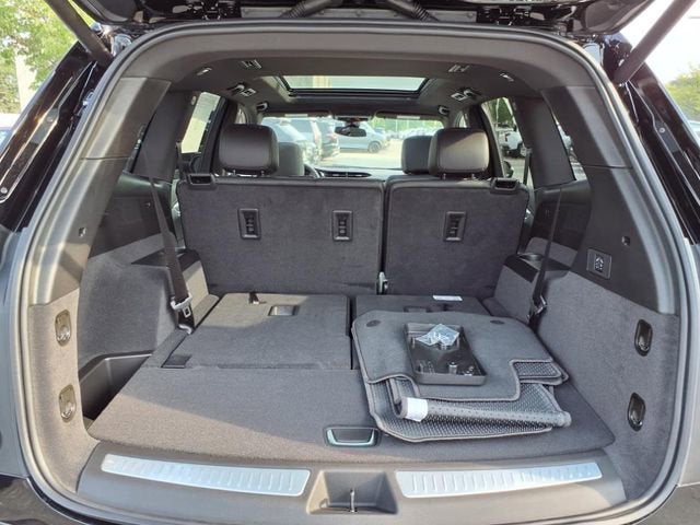 2025 Cadillac XT6 Luxury