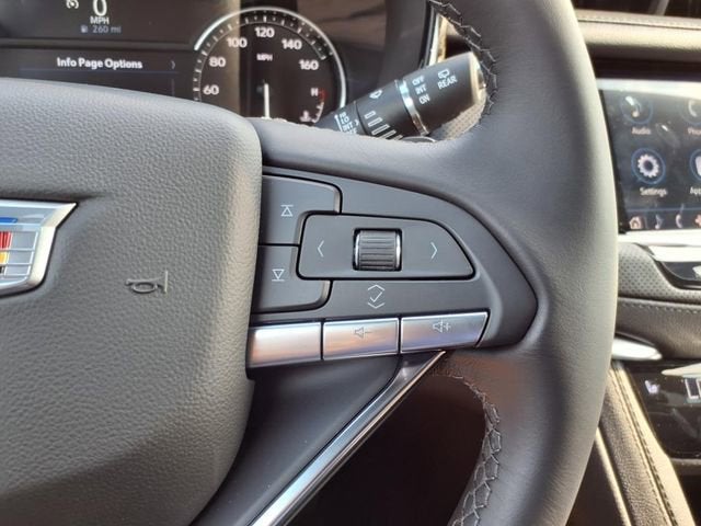 2025 Cadillac XT6 Luxury