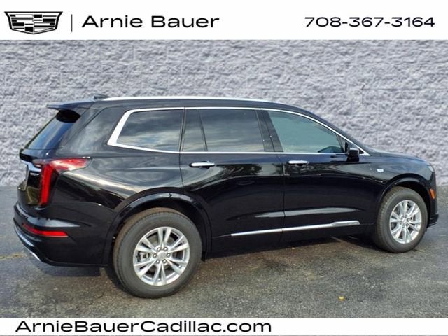 2025 Cadillac XT6 Luxury