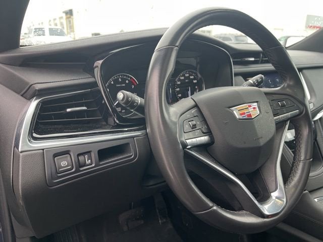 2024 Cadillac XT6 Luxury