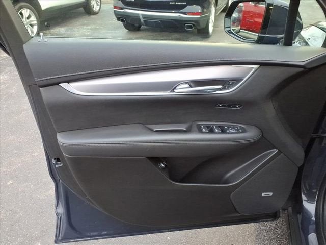 2024 Cadillac XT6 Luxury